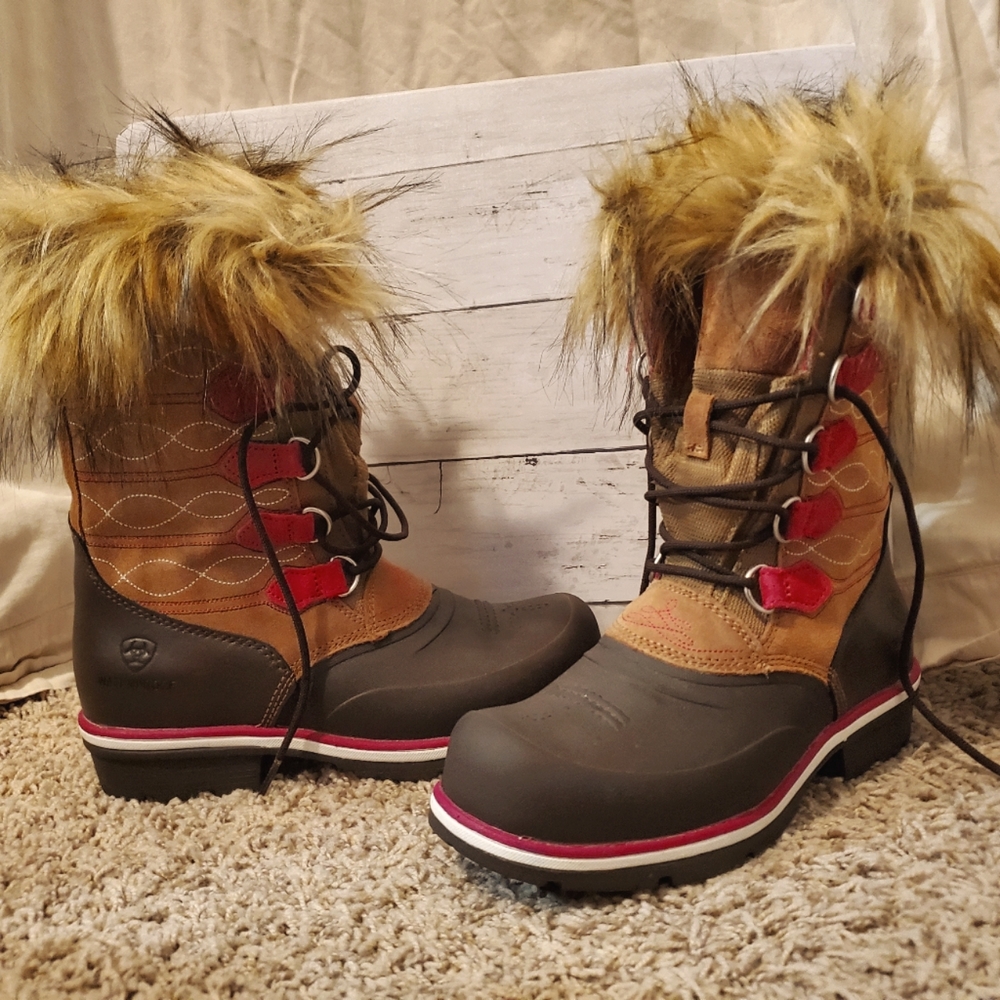 Ariat winter boots with fur, size 8